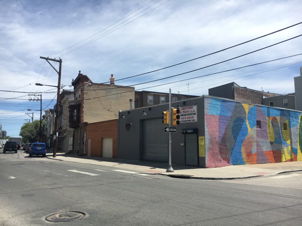 1831-33-Frankford-with-mural