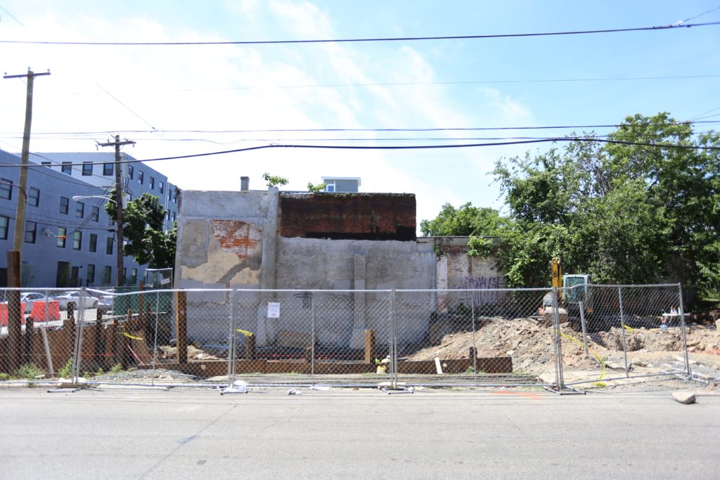 Construction site at 528-40 W. Oxford St