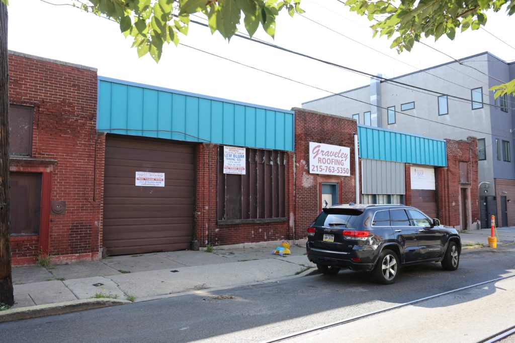 The roofing company at 909-17 N. 26th St.