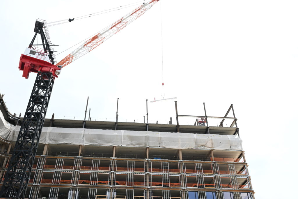 200 spring garden topping off